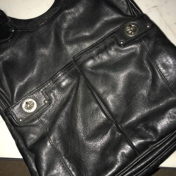 Marc Jacobs Leather Shoulder Bag - Picture 2 of 8